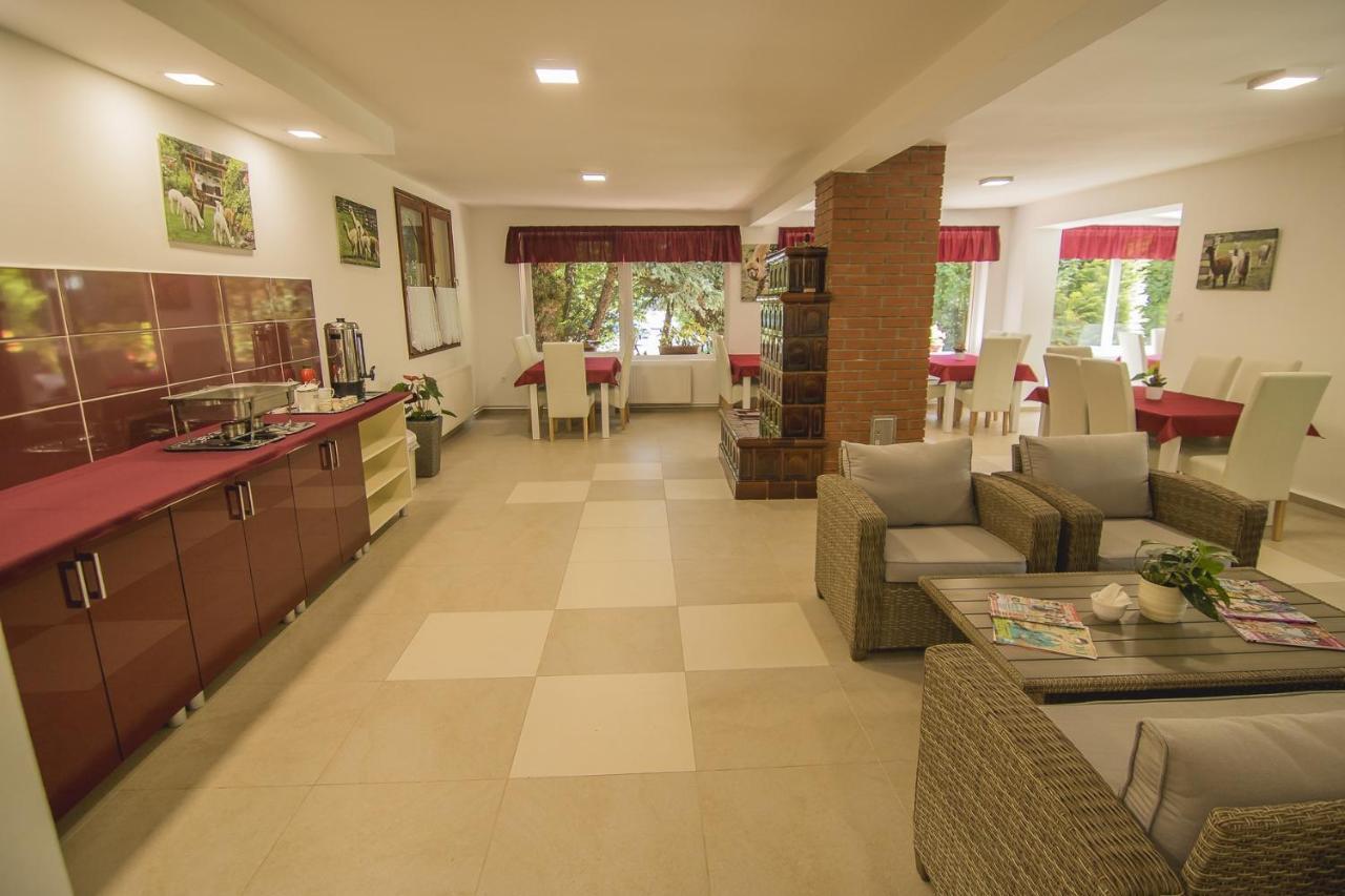 Orsegi Patakparti Alpaka Panzio Bed and Breakfast Kisrakos Exteriör bild