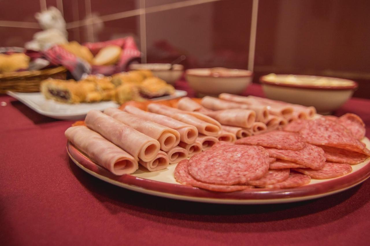 Orsegi Patakparti Alpaka Panzio Bed and Breakfast Kisrakos Exteriör bild