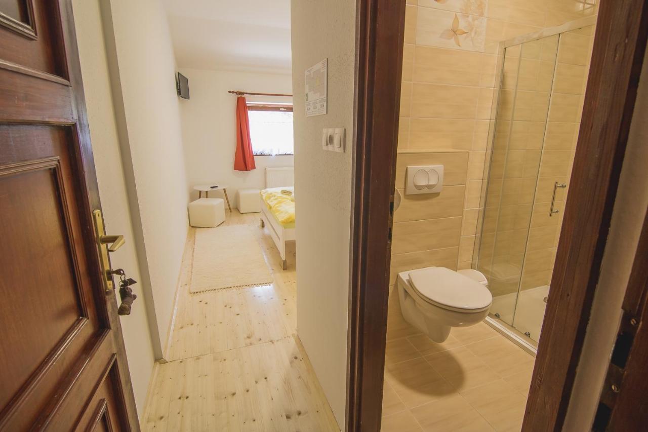 Orsegi Patakparti Alpaka Panzio Bed and Breakfast Kisrakos Exteriör bild
